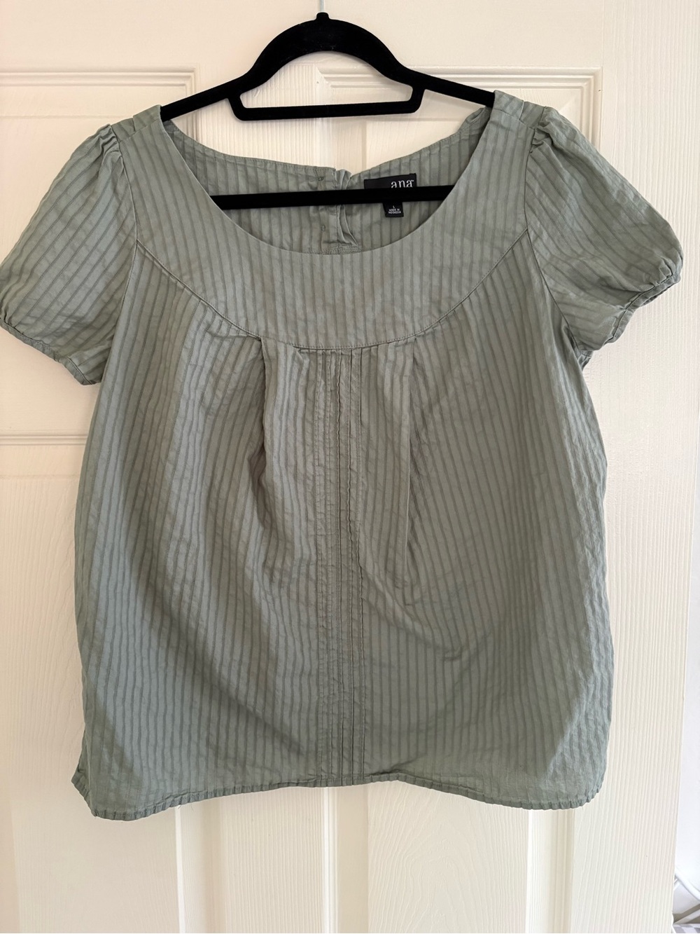 a.n.a Light Sage Green Short Sleeve Peasant Top